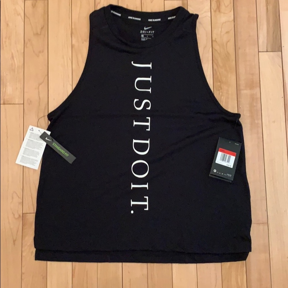 NIKE DRI FIT TANK! NWT💘